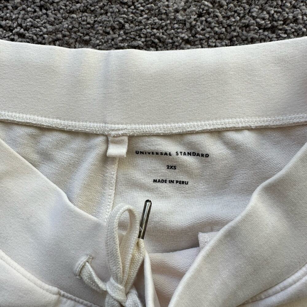 Universal Standard Drawstring Joggers - Picture 3 of 7